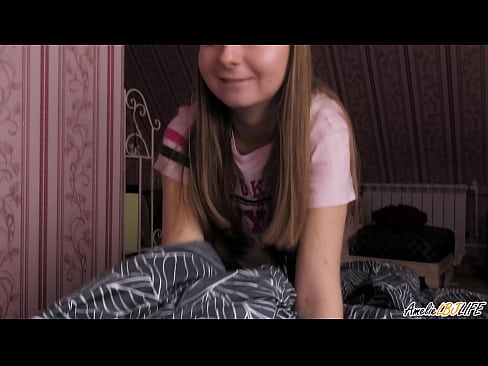 ❤️ Blondie suig haar BFF's diep en kry cum in haar mond ☑ Seksvideo by ons af.tubsexercom.ru ❌