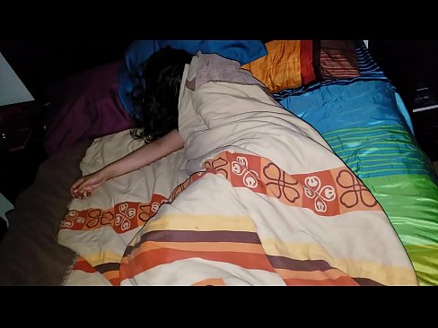 ❤️ Stiefseun berispe sy jong stiefma terwyl sy slaap. ☑ Seksvideo by ons af.tubsexercom.ru ❌